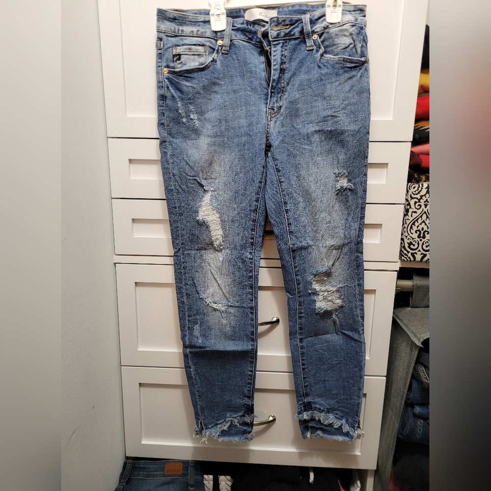 Kancan Size 11/30 skinnys